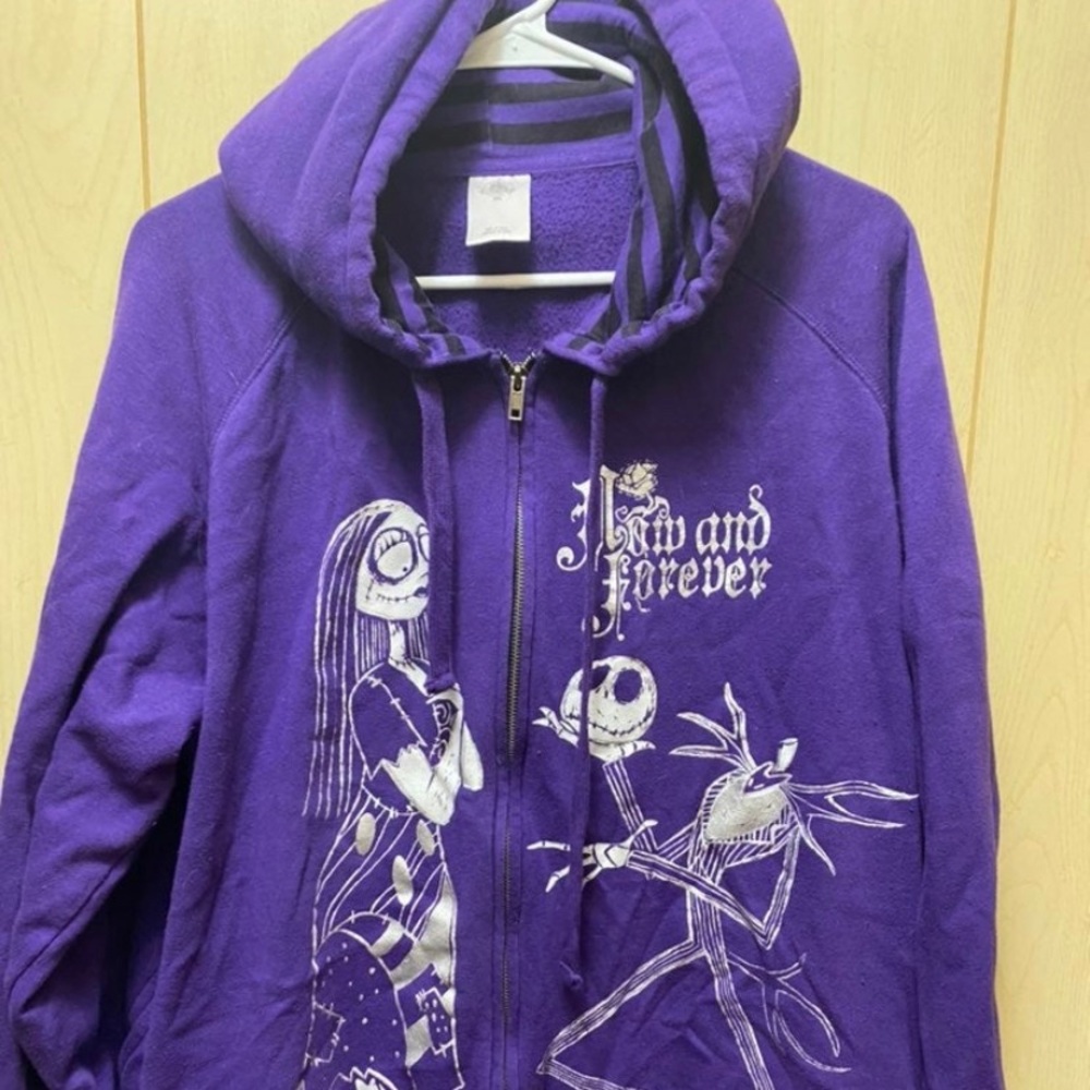 Disney Nightmare Before Christmas hooded jacket. Purple. 2XL